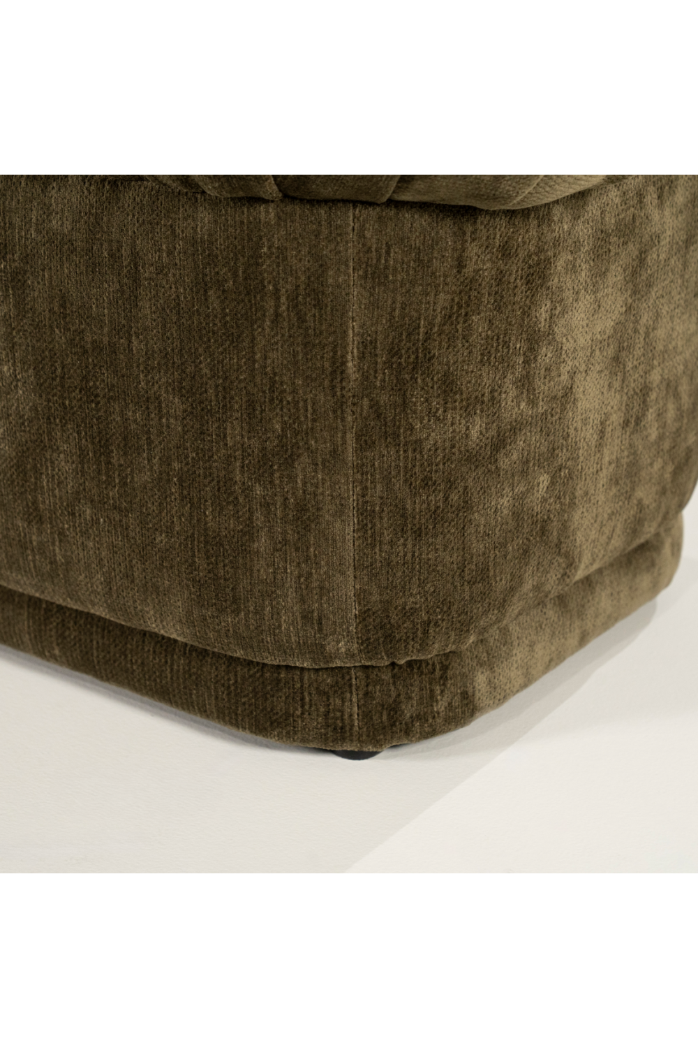Fully-Upholstered Cushion Bench | Oroa.com