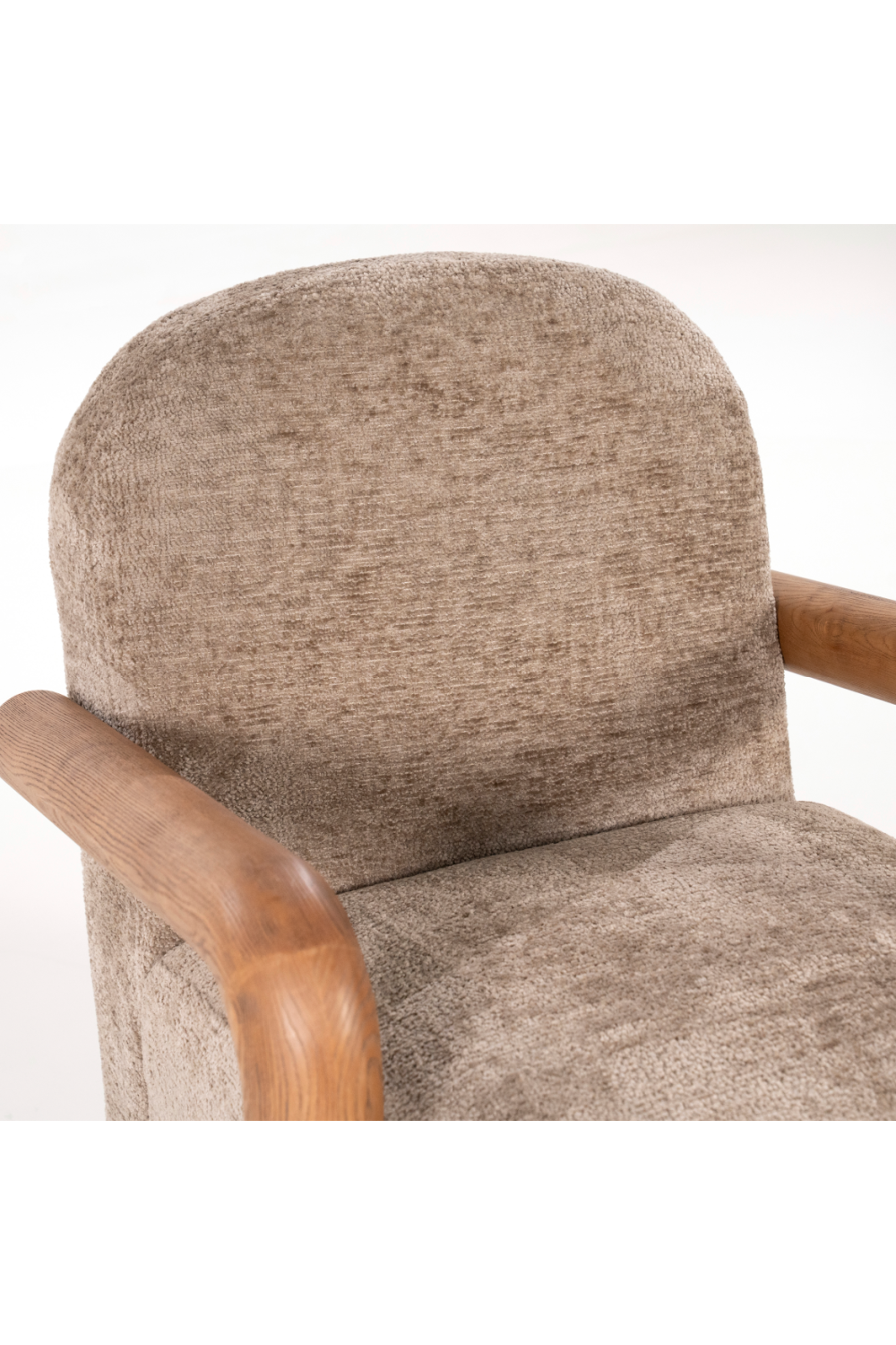 Wood-Framed Lounge Chair | Oroa.com