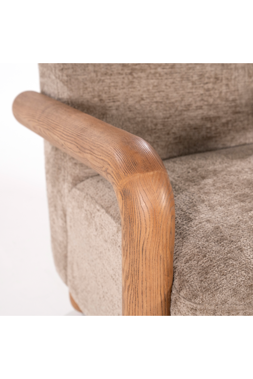 Wood-Framed Lounge Chair | Oroa.com