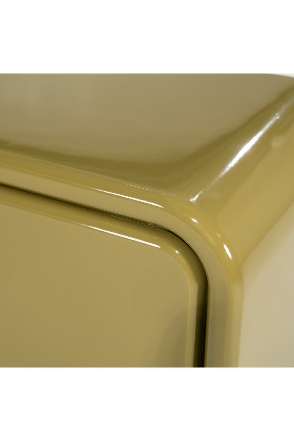 High-gloss 2-Door Dresser | Oroa.com