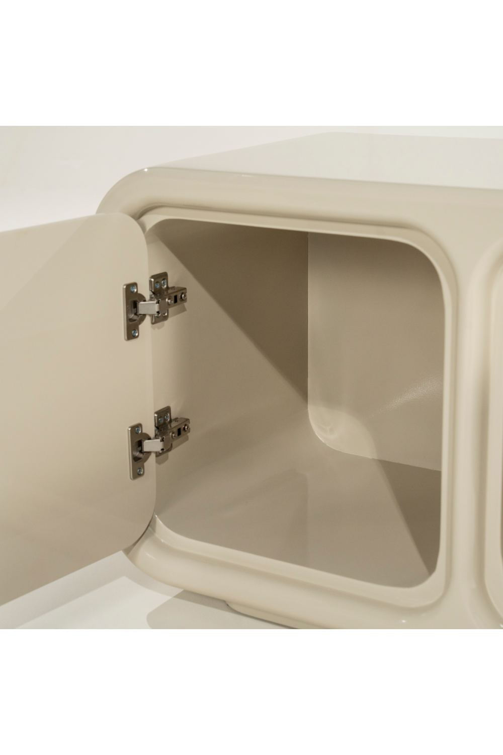 High-gloss 4-Door TV Cabinet | Oroa.com