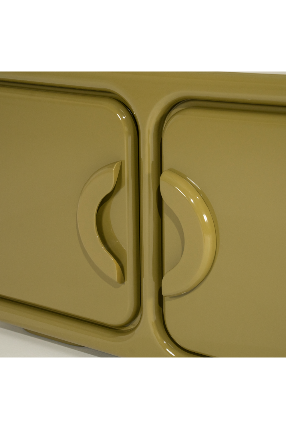 High-gloss 4-Door TV Cabinet | Oroa.com