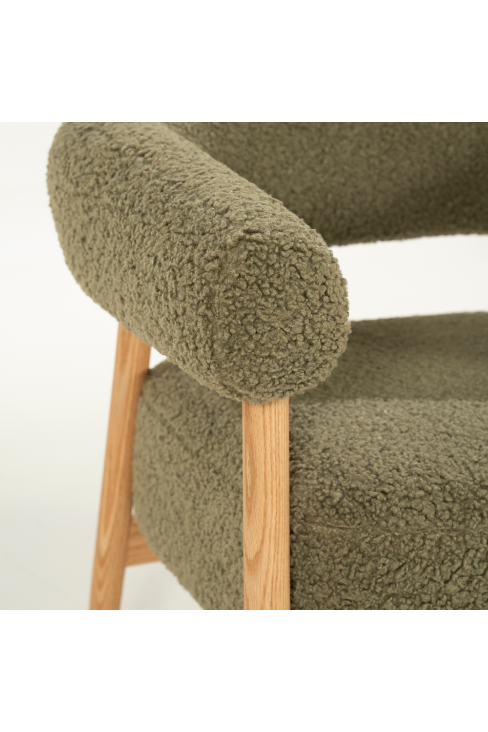 Oak Framed Curve Lounge Chair | By-Boo Cozy | Oroa.com