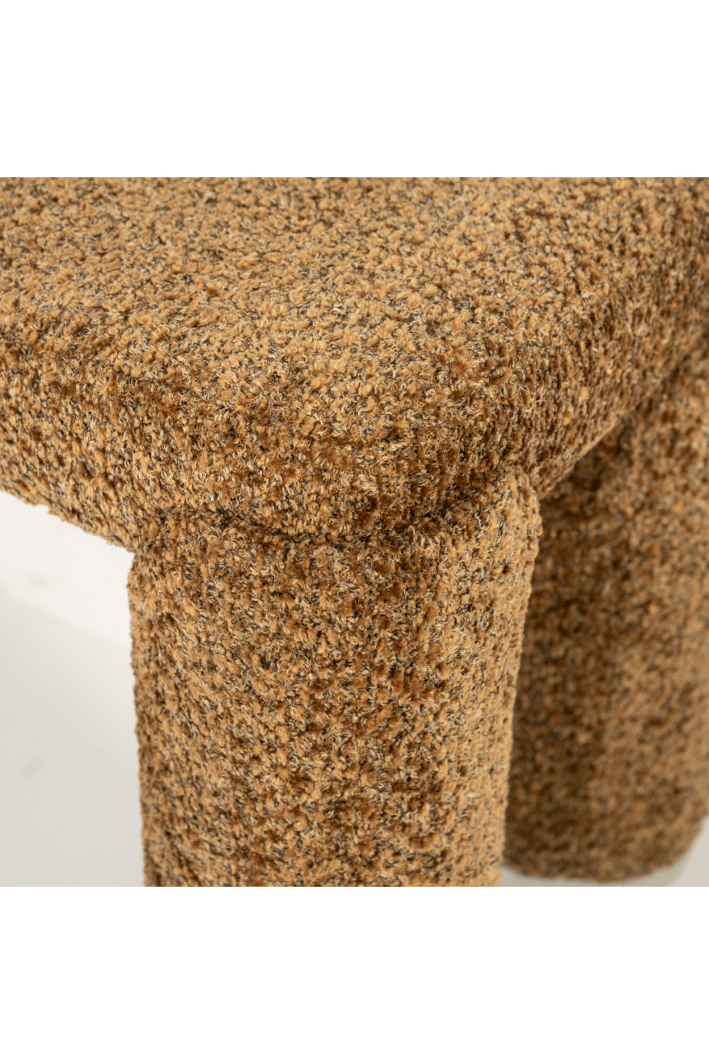 Fully-Upholstered Bench | Oroa.com