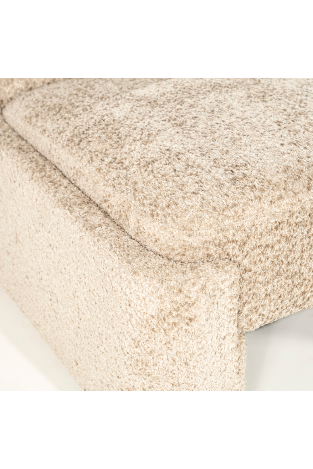 Fully-Upholstered Lounge Chair | Oroa.com