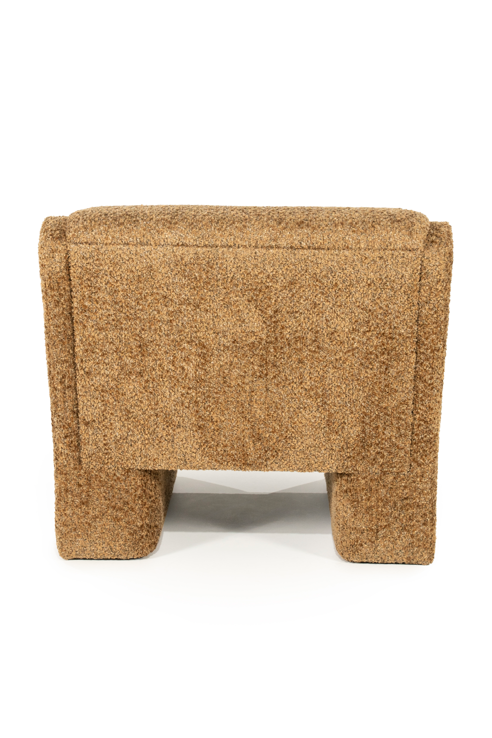 Fully-Upholstered Lounge Chair | By-Boo Omla | Oroa.com