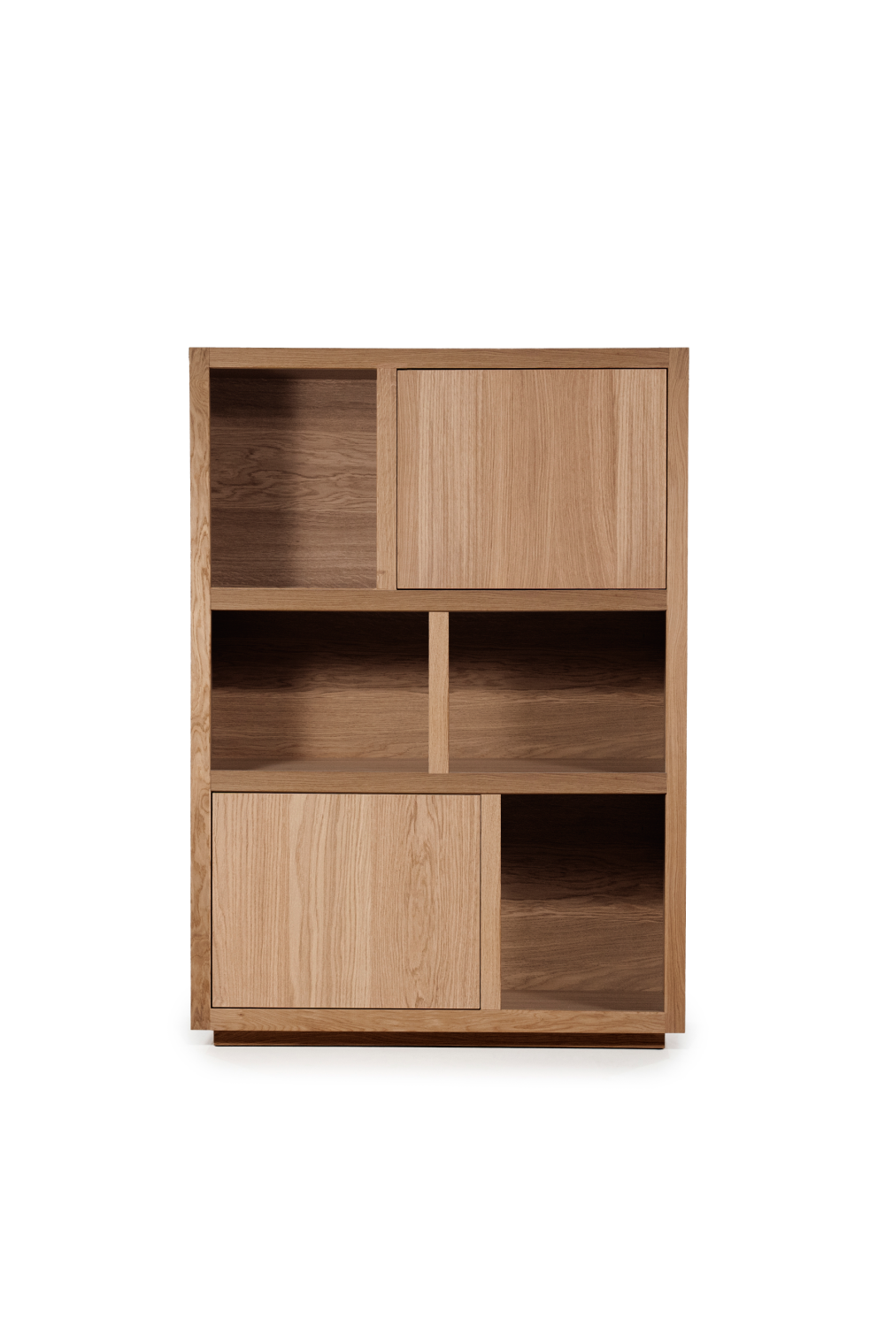 Coated Oak Cabinet | Eleonora Helsinki | OROA.com