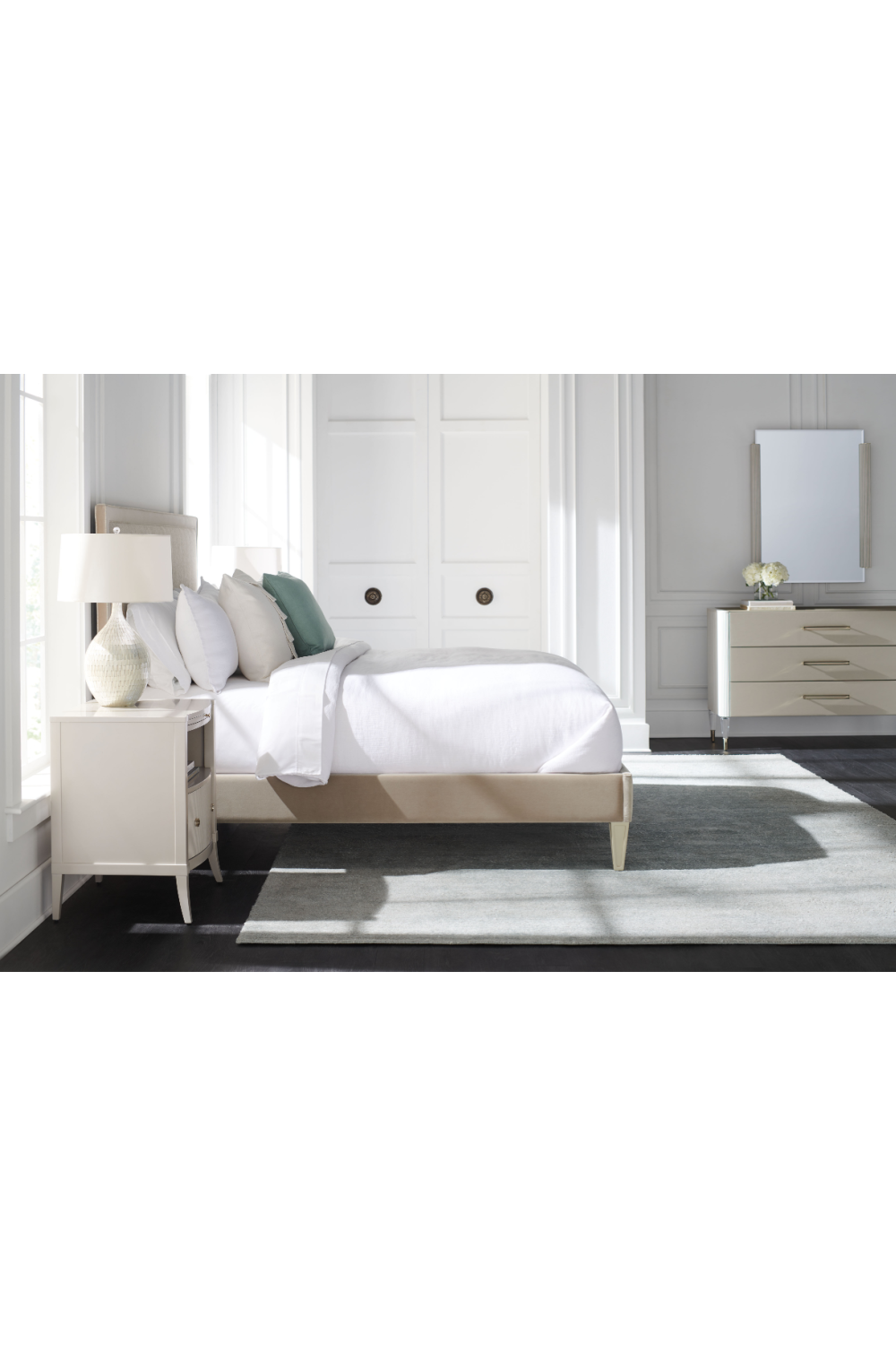 Wooden Modern Dresser | Caracole I Love It! | Oroa.com