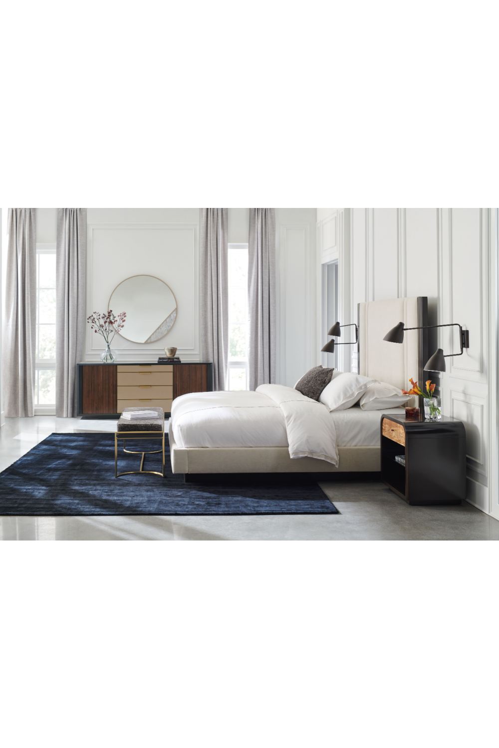 Gray Velvet Bench | Caracole Slim Line | Oroa.com