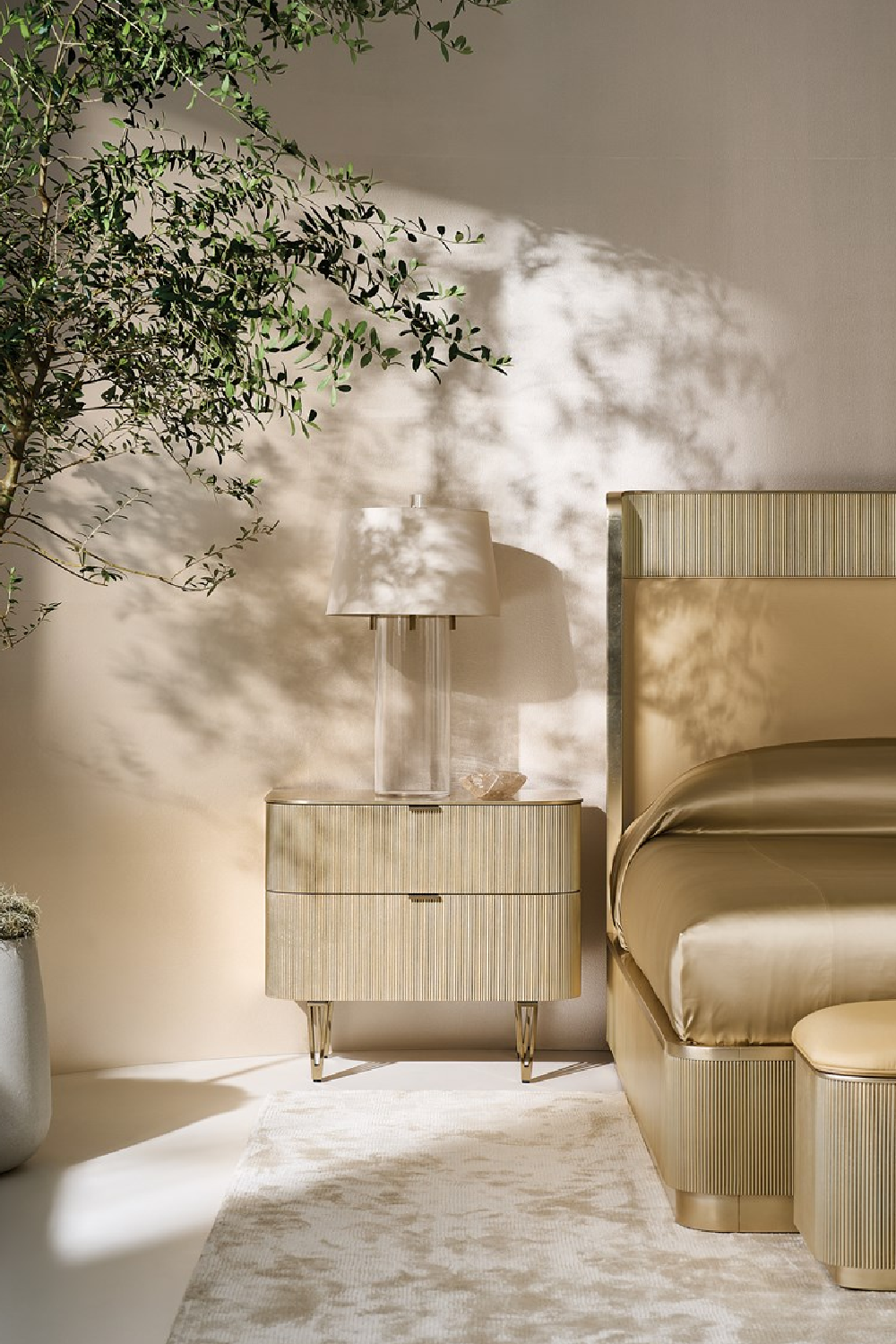 Reeded Headboard King Bed | Oroa.com