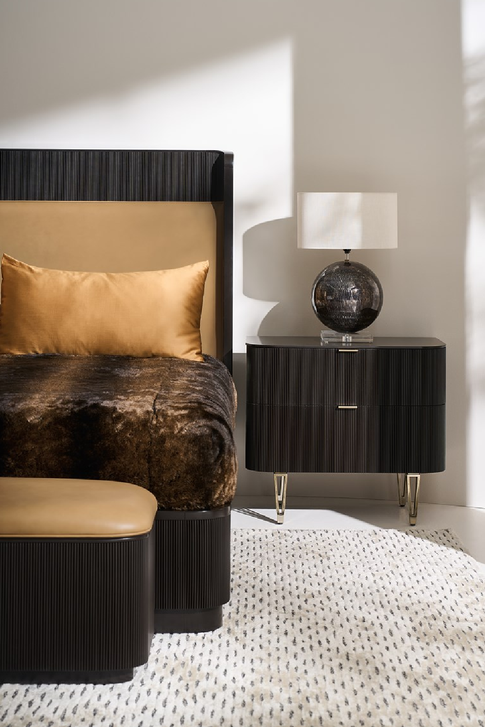 Reeded Headboard King Bed | Oroa.com