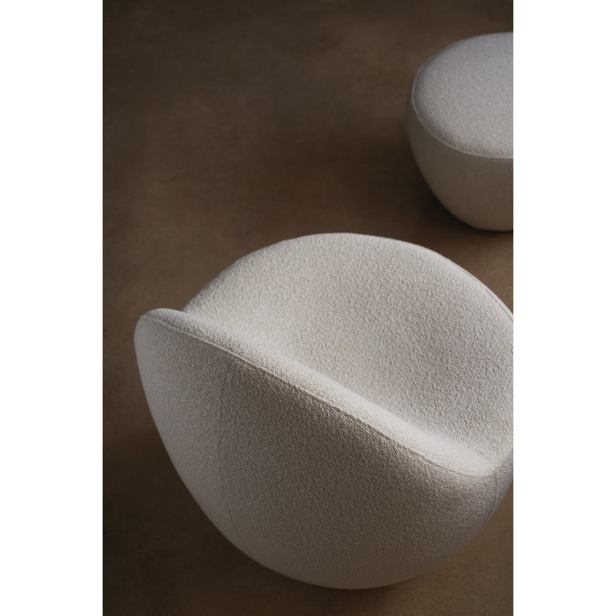 White Boucle Accent Chair – Noa – alternate view 8