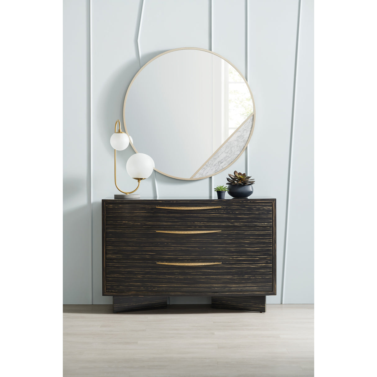 Striated Black 3-Drawer Dresser | Oroa.com