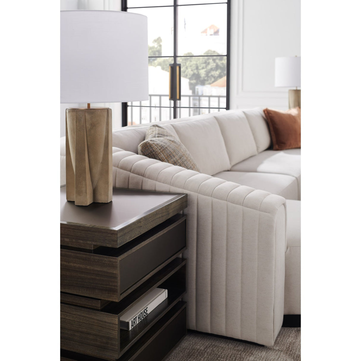 Twill Right-Armed Chaise Lounge – La Moda – alternate view 7