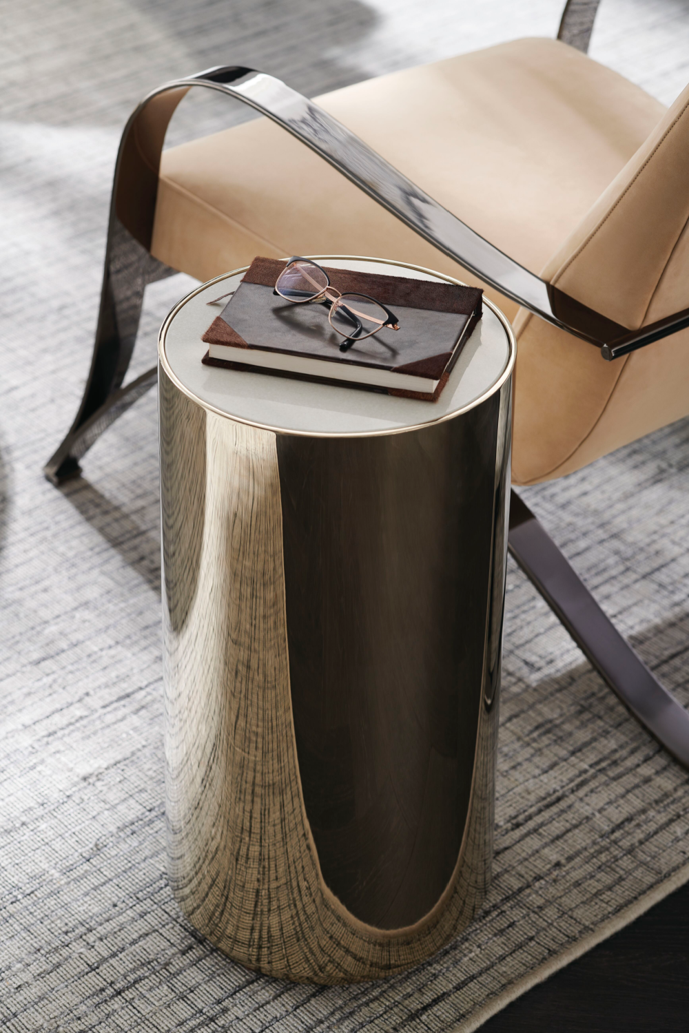 Cylindrical Metallic Side Table | Caracole Round About | Oroa.com