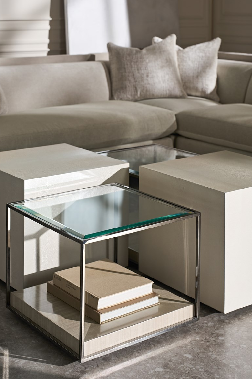 Light Gray Sectional Chair | Caracole Tuxedo | Oroa.com