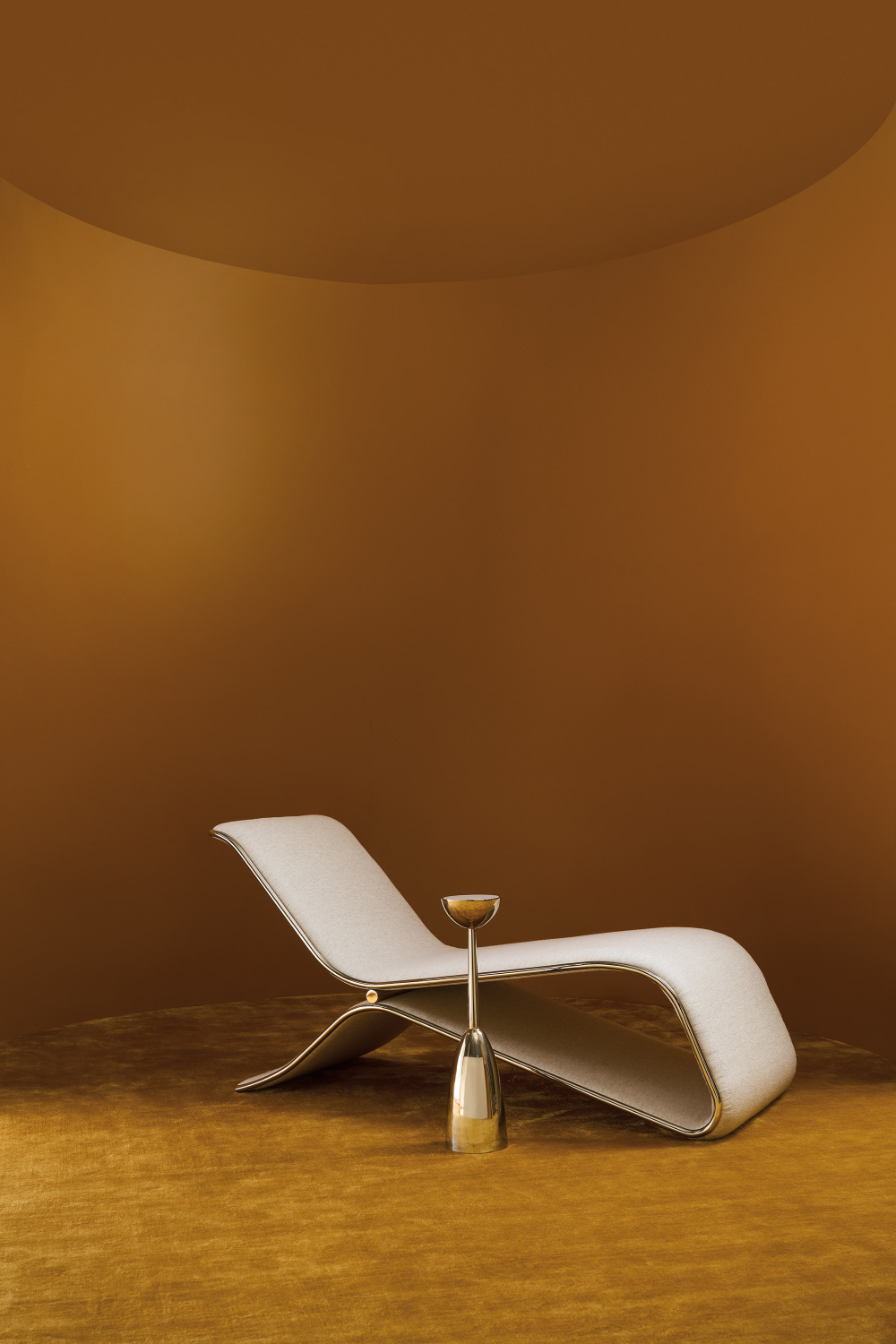 Modern Sculptural Chaise | Caracole Parallax | Oroa.com