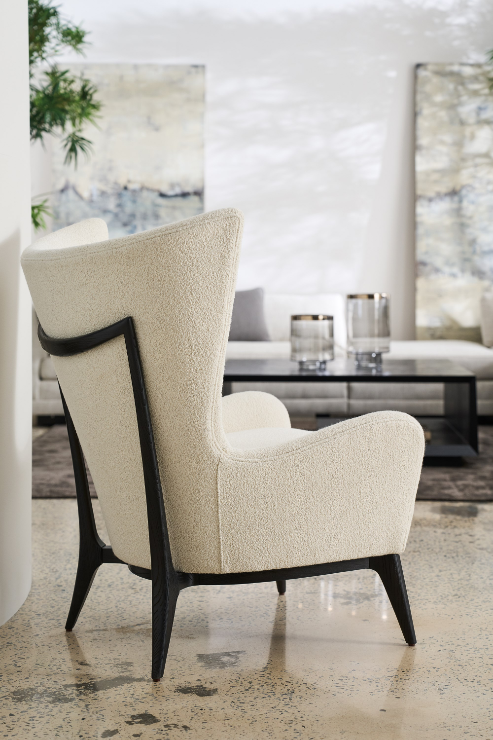 Modern Wing Lounge Chair | Caracole Whats New Pussycat? | Oroa.com