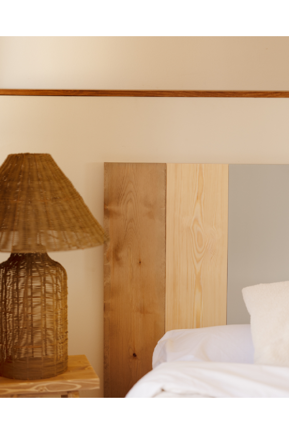 Multicolored Pine Wood Headboard | Decowood Flanders | Oroa.com