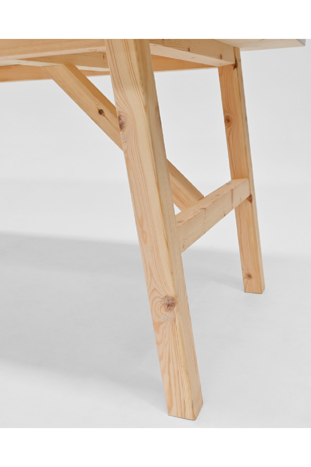 Scandinavian Wooden Dining Table | Decowood Siep | OROA.com