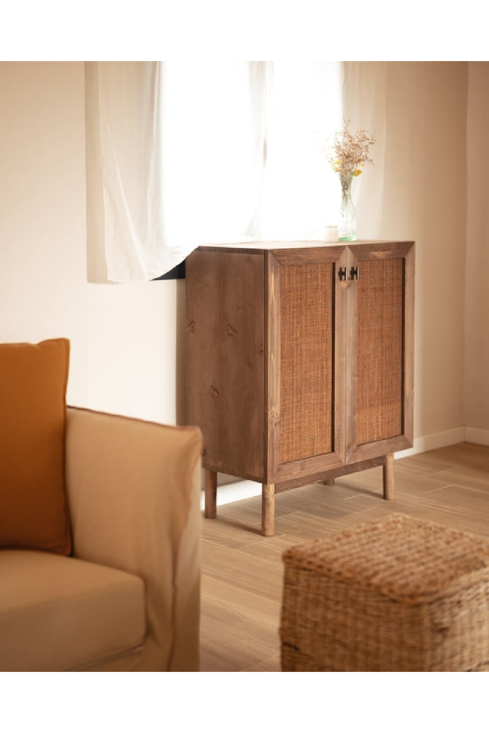 Rattan Weave 2-Door Sideboard | Decowood Olivia | Oroa.com