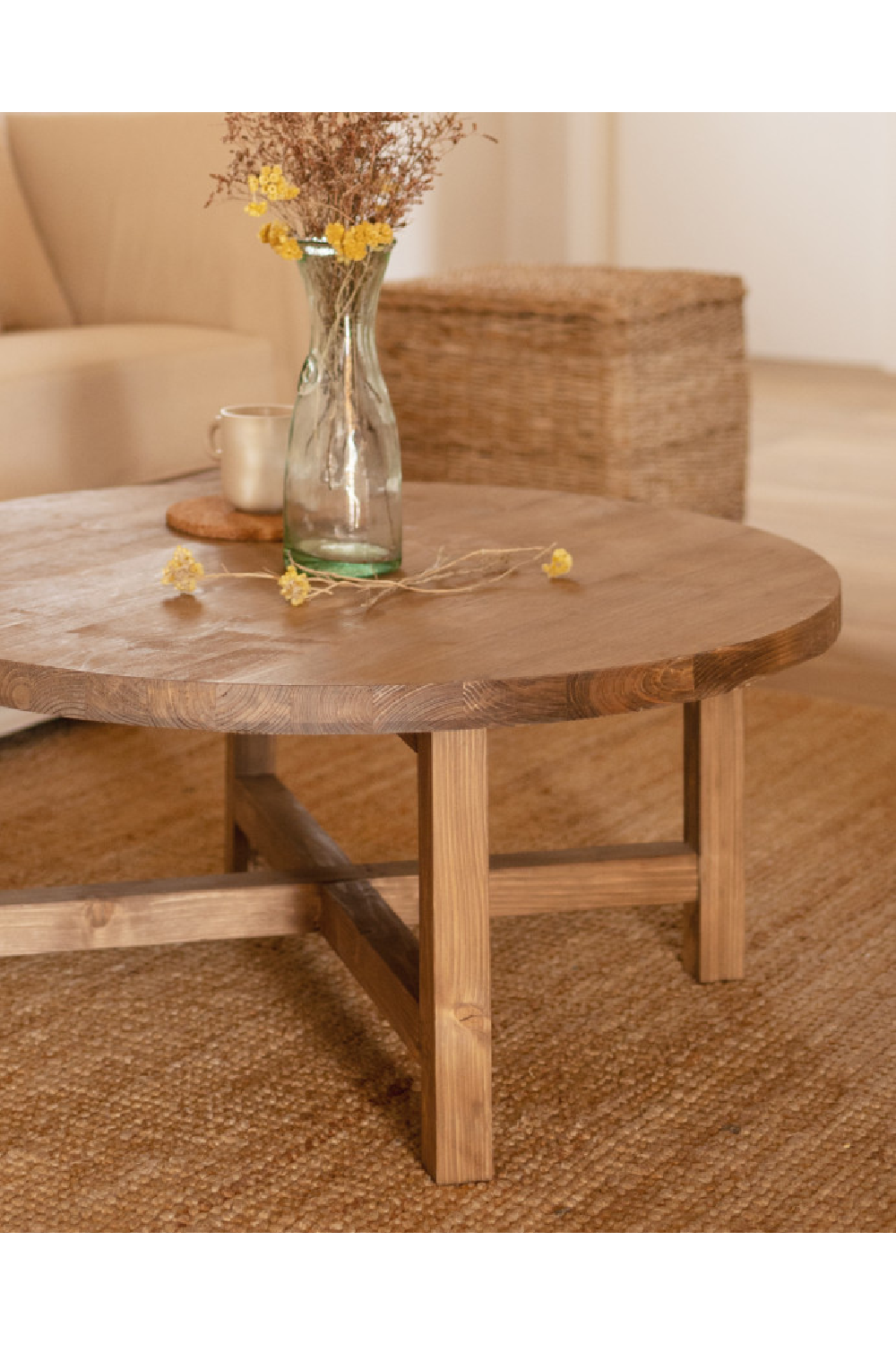 Round Solid Wood Coffee Table | Decowood Olivia | Oroa.com