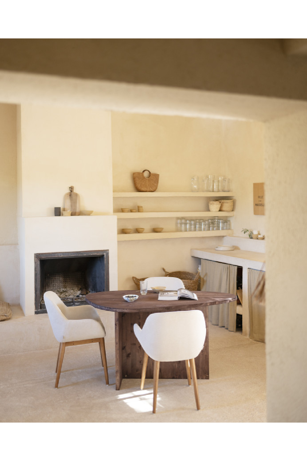 Organic-Shaped Wooden Dining Table | Decowood Mur | Oroa.com