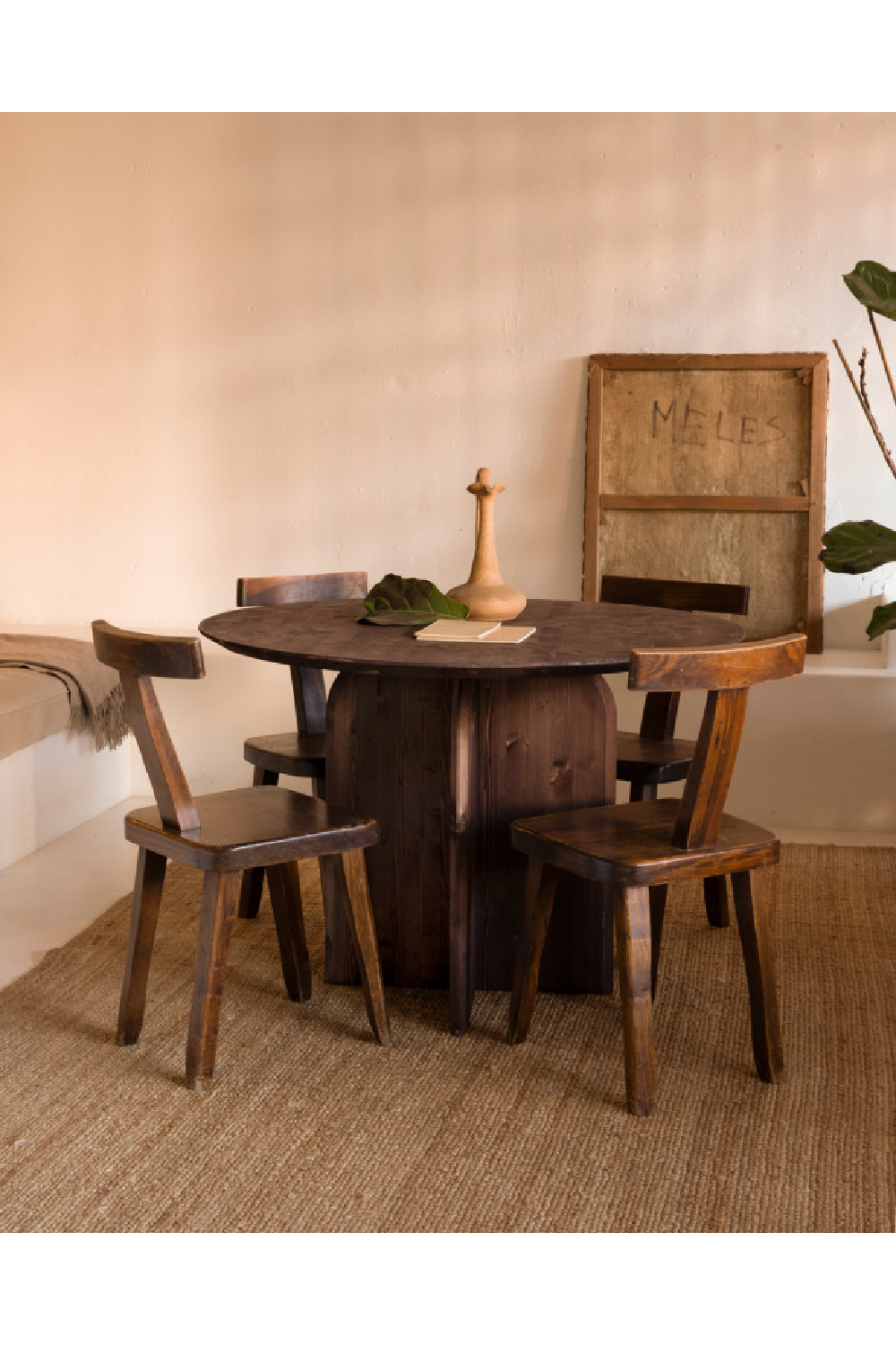 Round Solid Wood Dining Table | Decowood Bloom | Oroa.com
