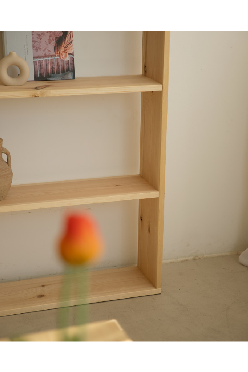 Spruce Wood Nordic Shelf | Decowood Saura | OROA.com