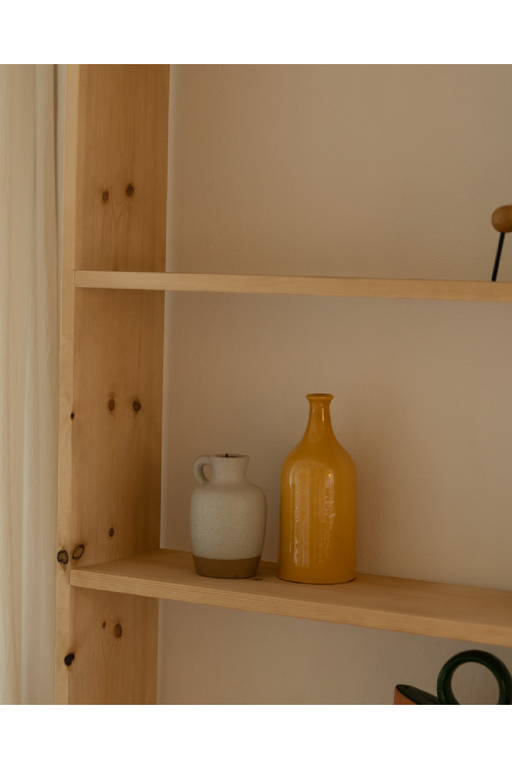 Spruce Wood Nordic Shelf | Decowood Saura | OROA.com