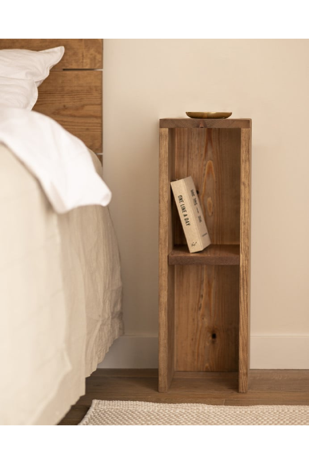 Wooden Headboard and Bedside Table | Decowood Flandes + Lina | Oroa.com