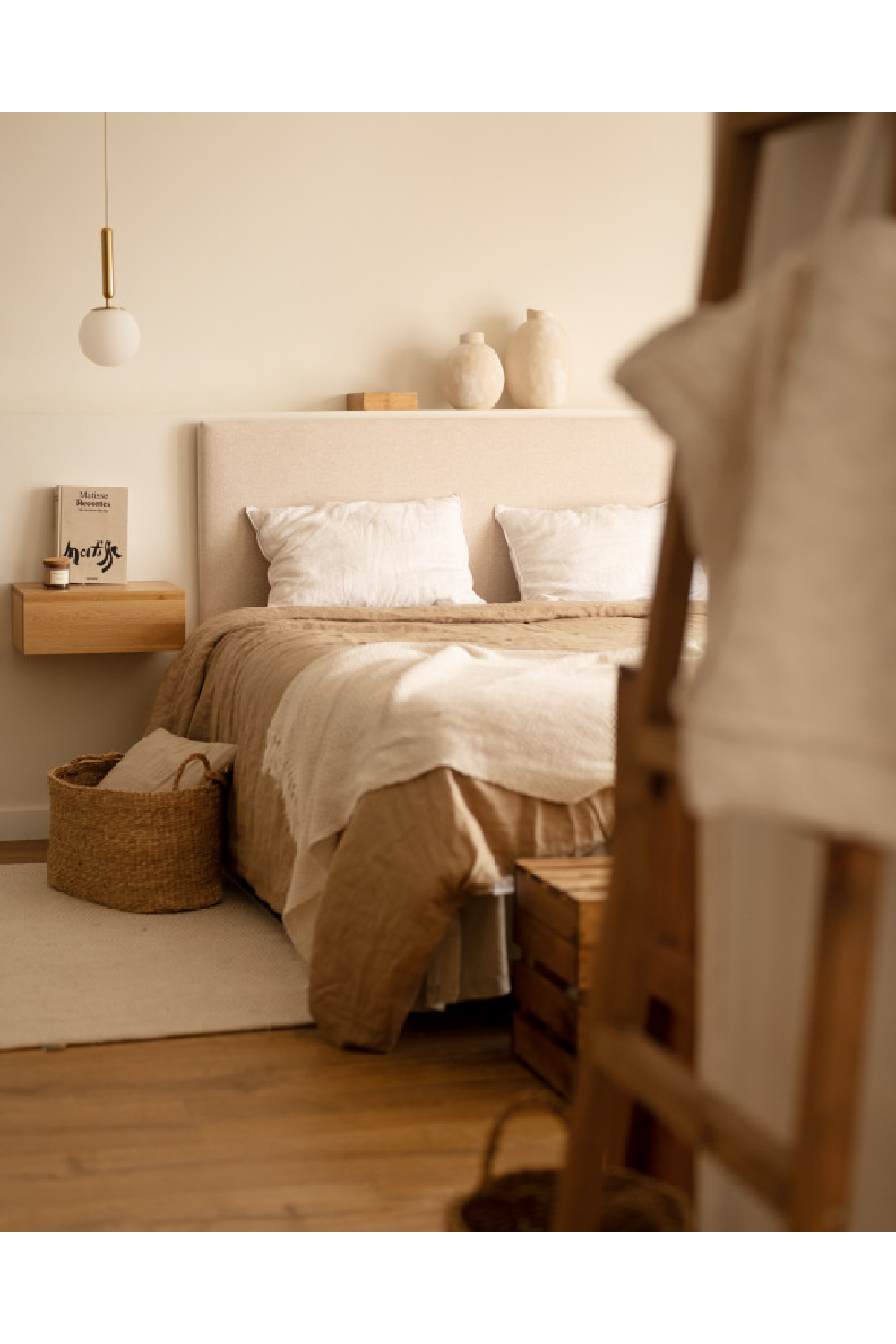 Headboard and Floating Bedside Tables (2) | Decowood Hoola + Ingrid | Oroa.com