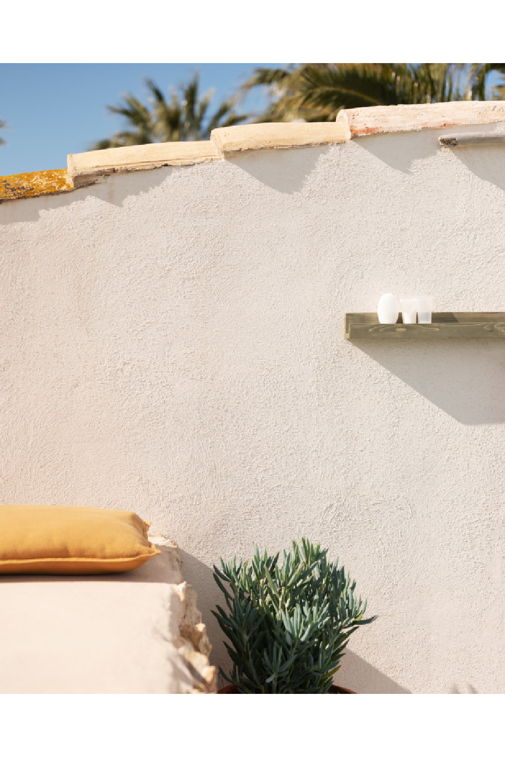 Nordic Floating Shelf | Decowood Duke | Oroa.com