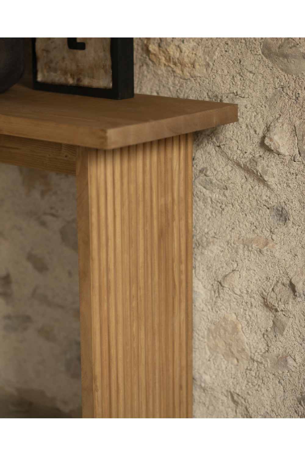 Fluted Legs Console Table | Decowood Bali | Oroa.com