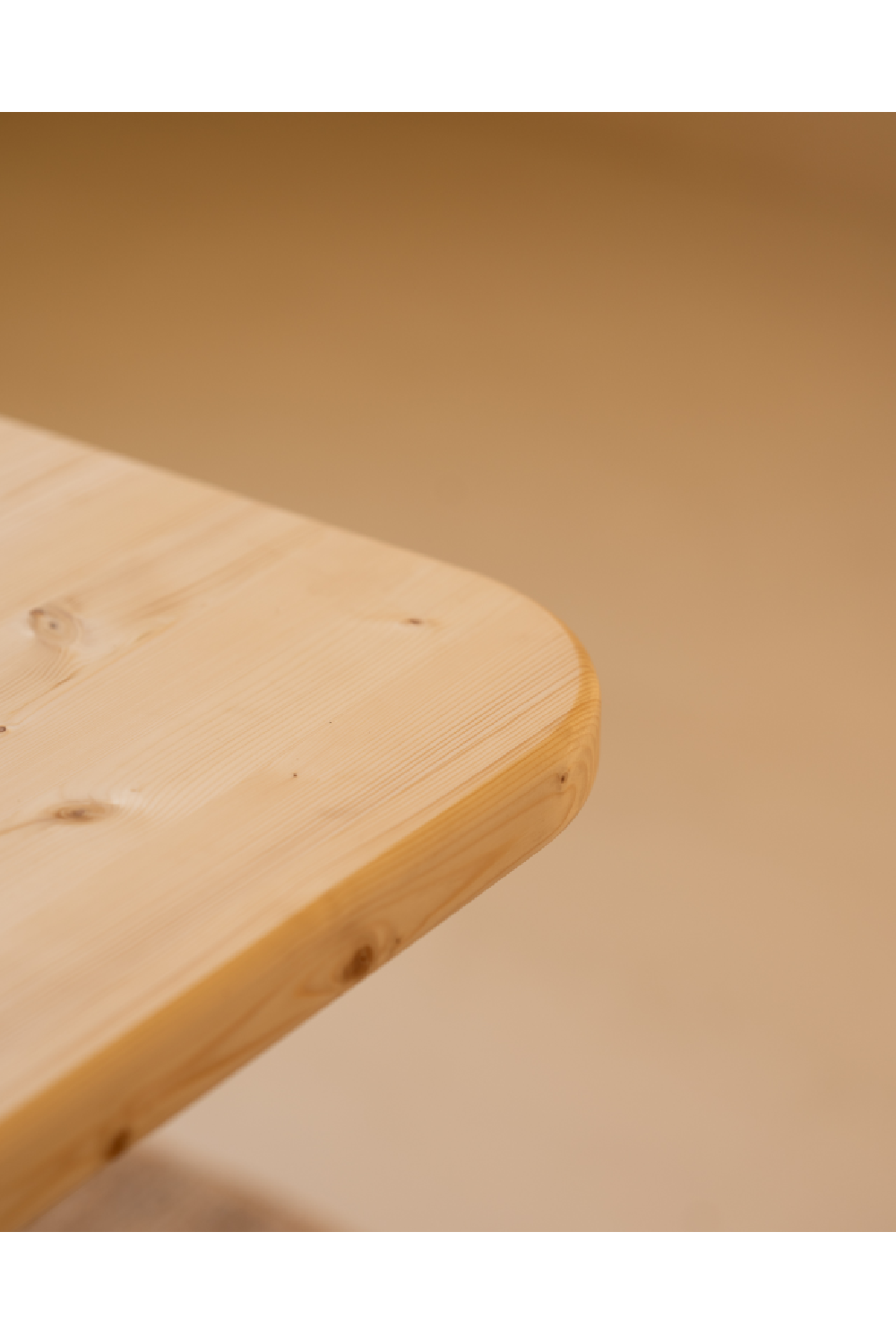 Scandinavian Style Dining Table | Decowood Bimba | Oroa.com