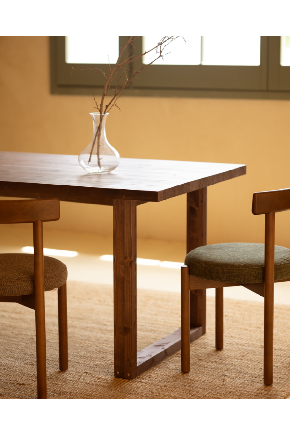 Scandinavian Style Dining Table | Decowood Cairo | Oroa.com