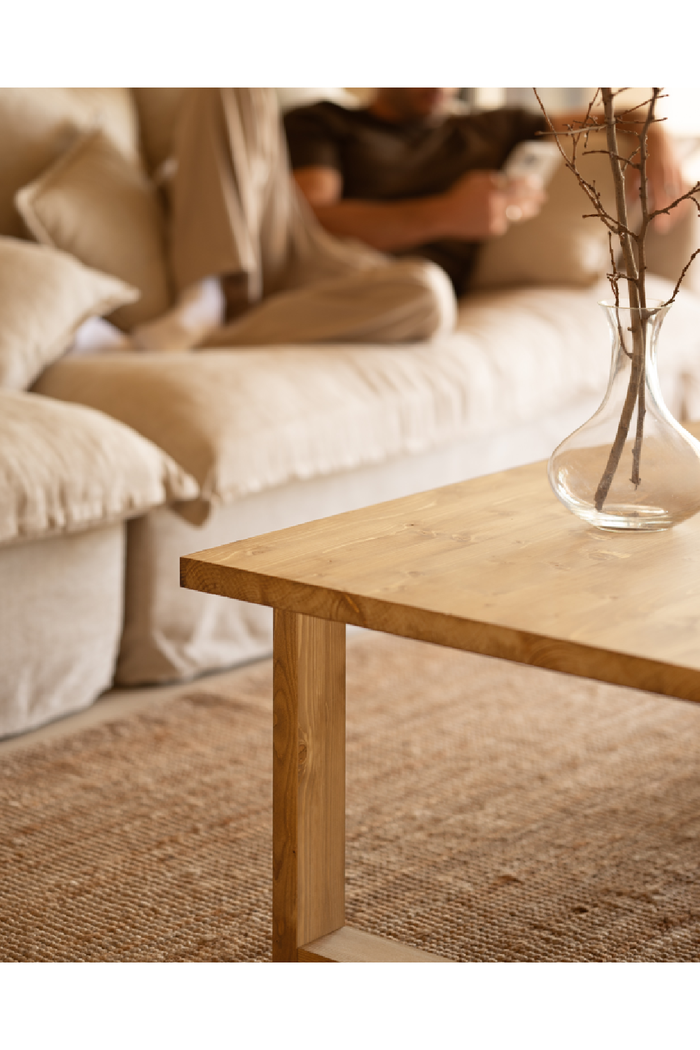 Minimalist Rectangular Coffee Table | Decowood Cairo | Oroa.com