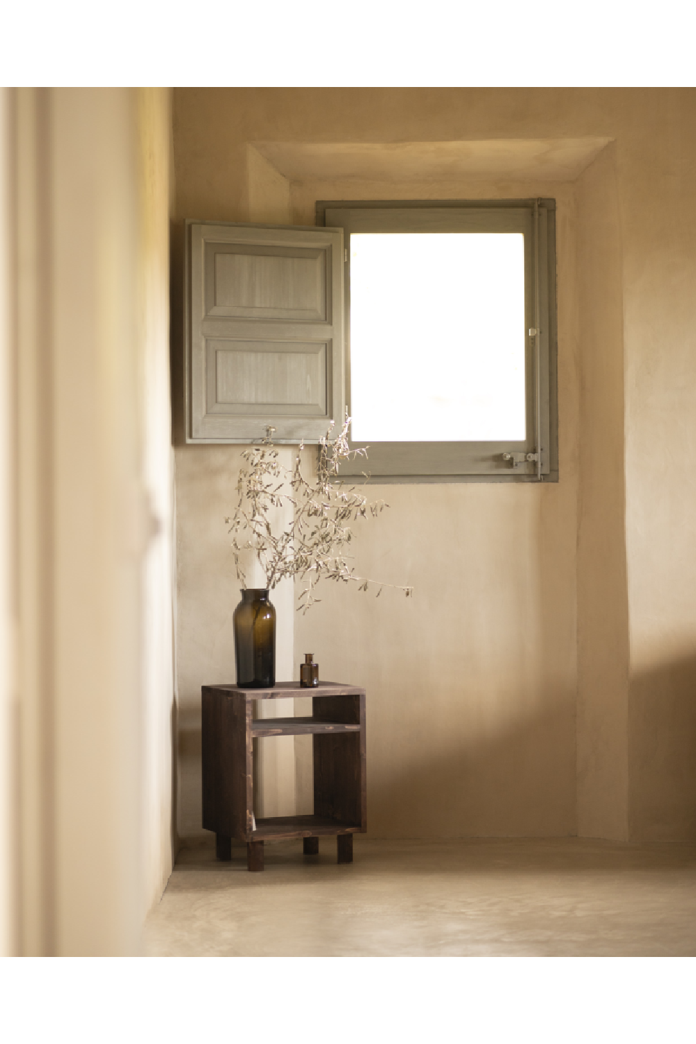 Minimalist Wooden Nightstand | Decowood Hera | Oroa.com