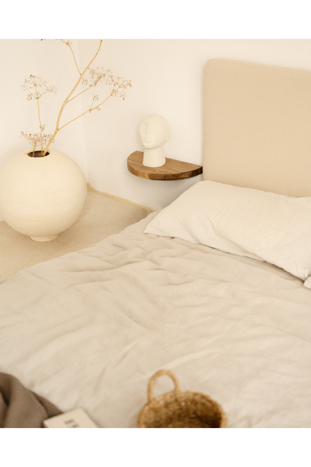 Semi-Circle Floating Bedside Tables (2) | Decowood Tokyo | Oroa.com