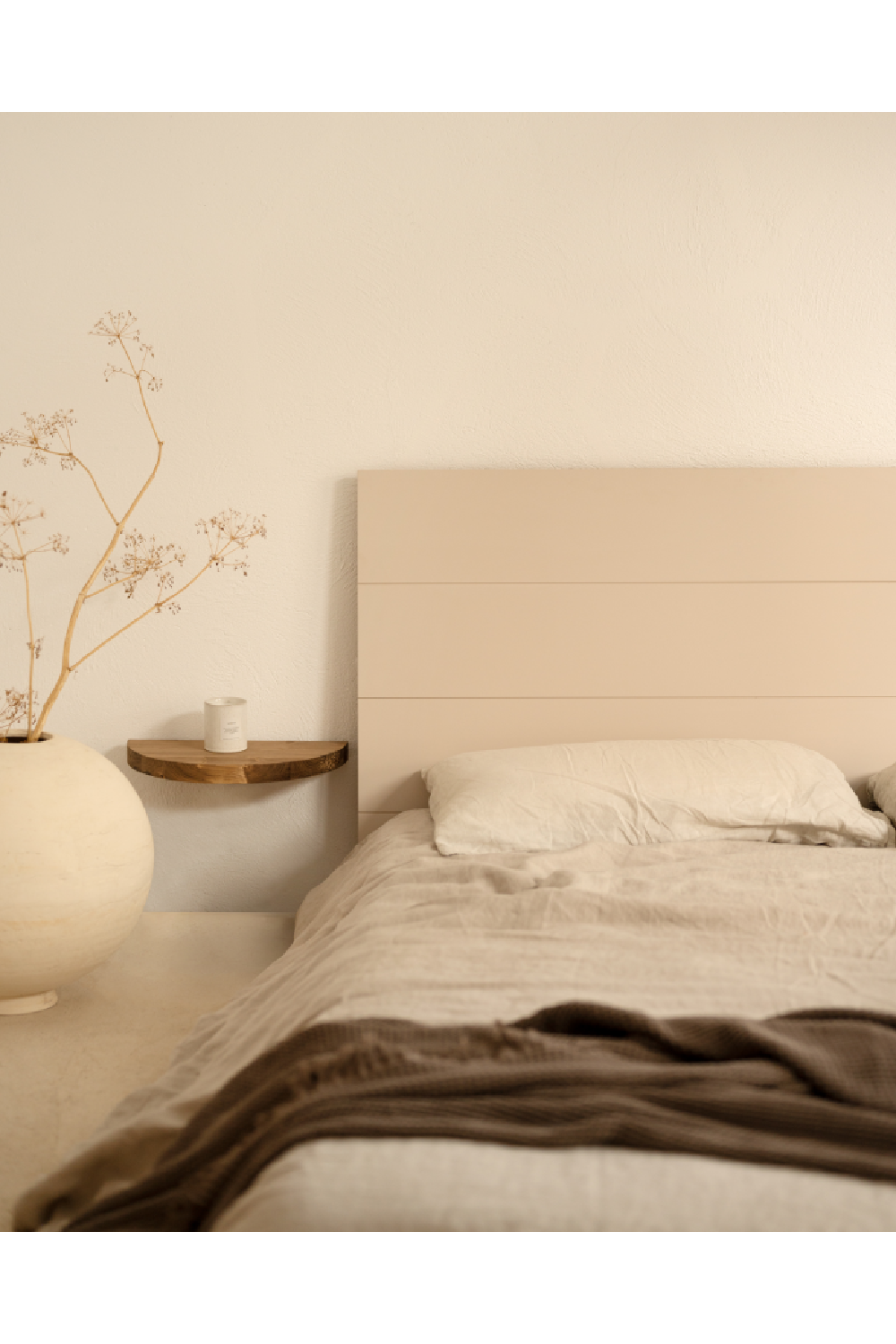 Semi-Circle Floating Bedside Tables (2) | Decowood Tokyo | Oroa.com