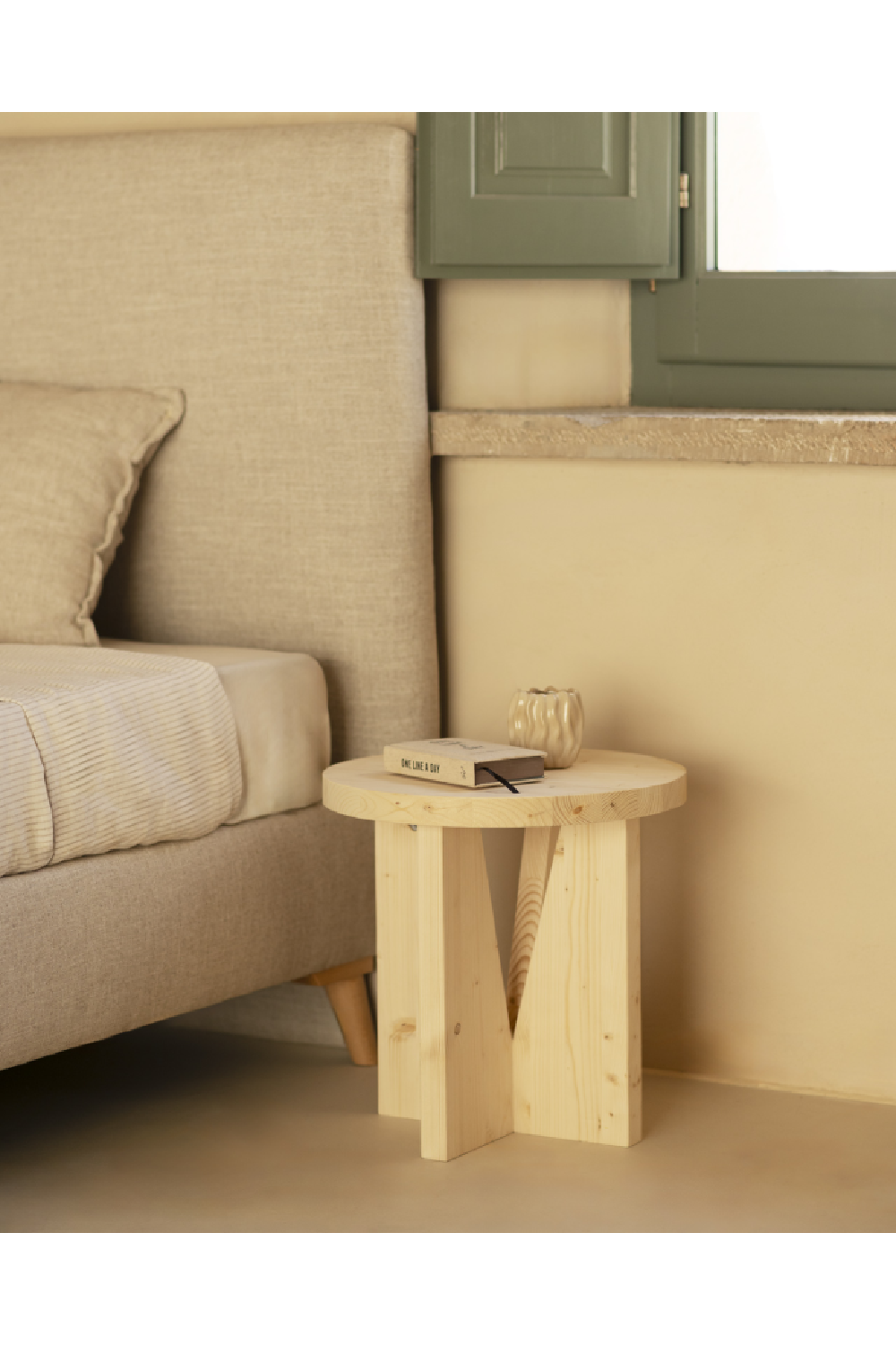 Geometric Base Wooden Side Tables (2) | Decowood Vega | Oroa.com