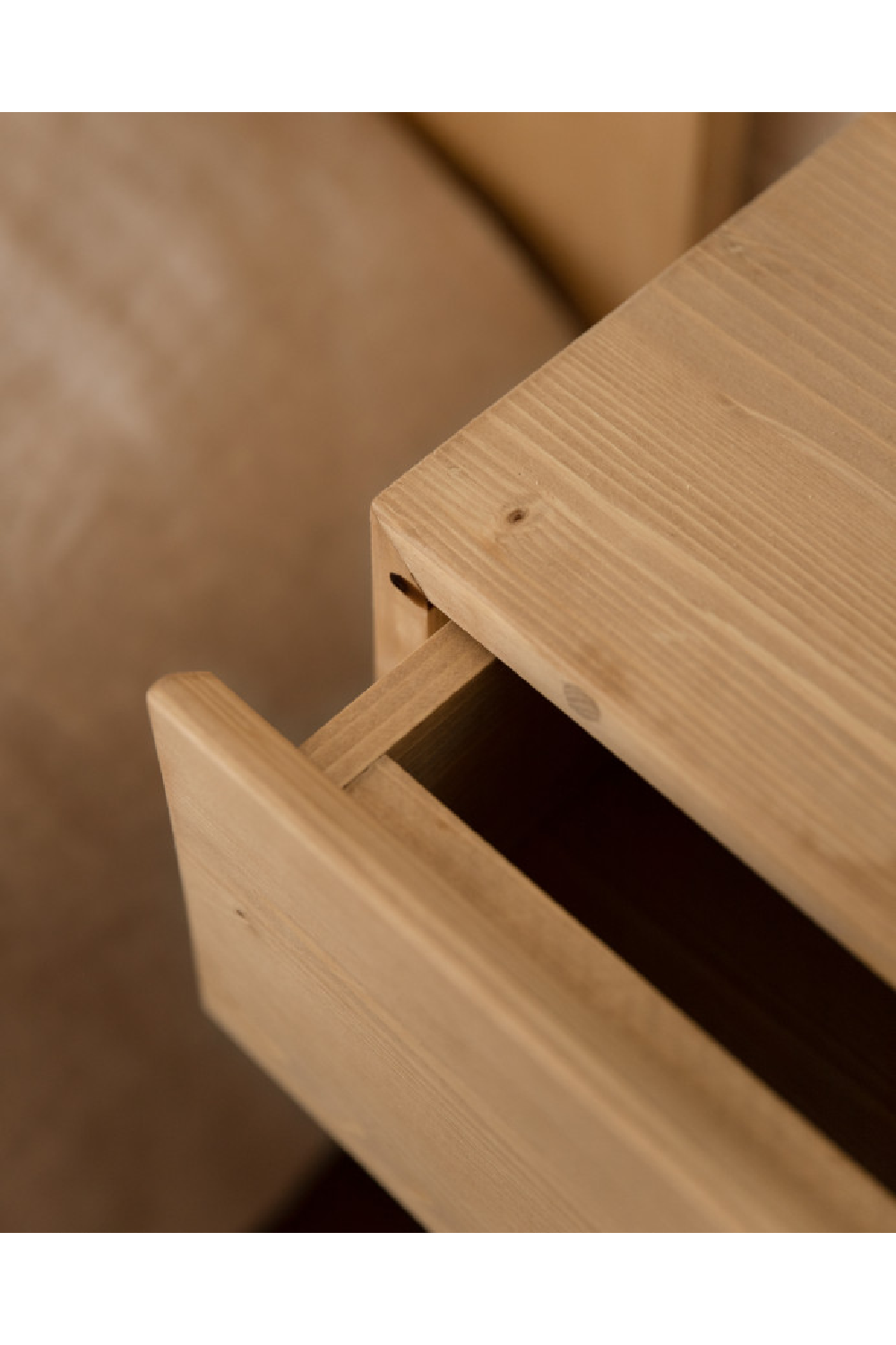 Wooden Headboard and Floating Table | Decowood Flandes + Ingrid | Oroa.com