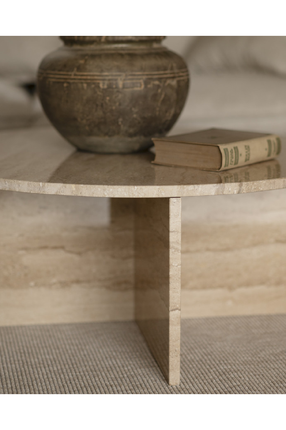 Round Marble Coffee Table | Decowood Tuscany | Oroa.com