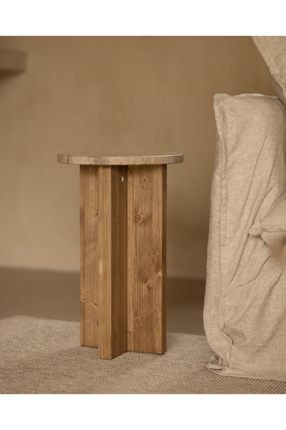 Round Marble Side Table | Decowood Tuscany | Oroa.com