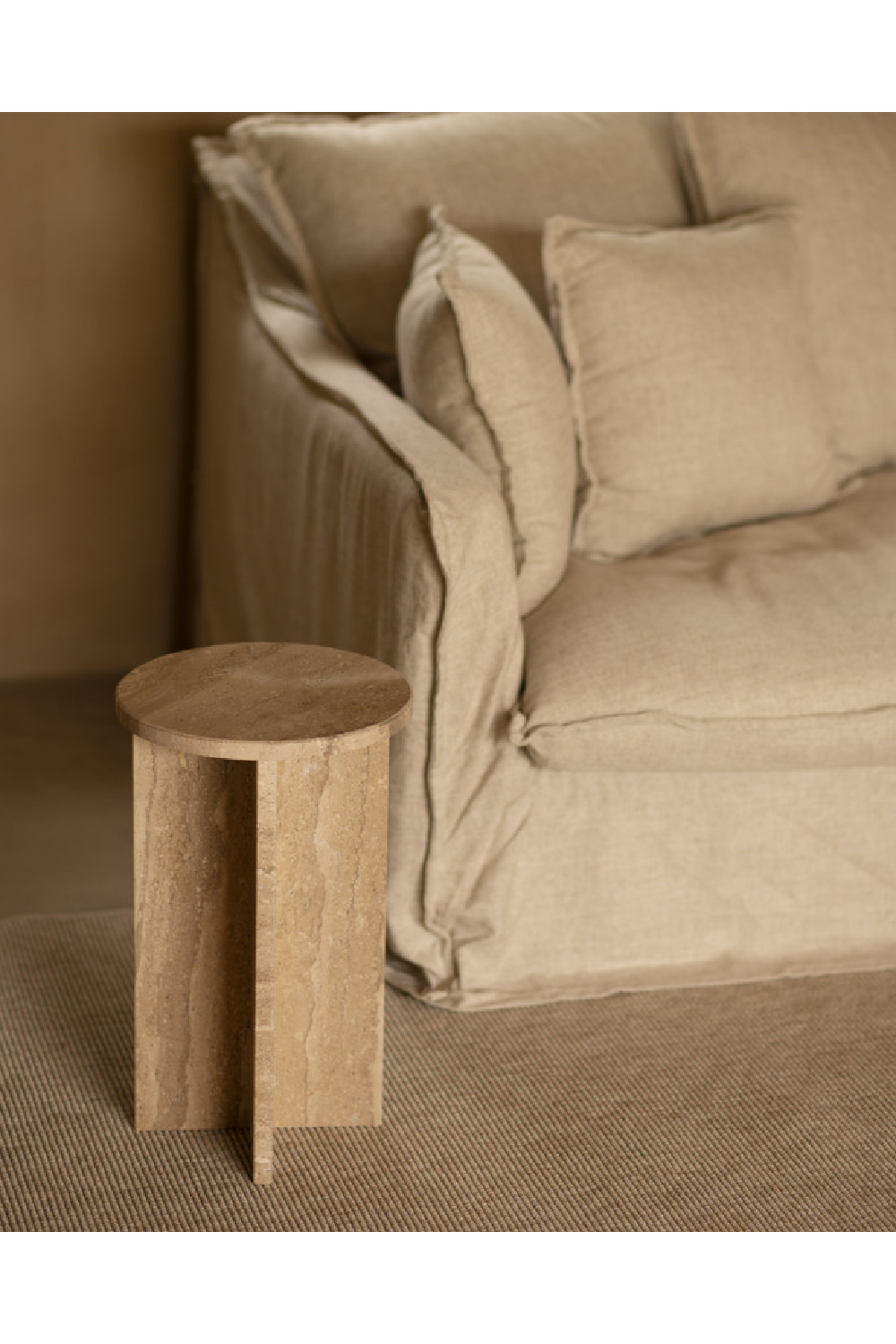 Round Marble Side Table | Decowood Tuscany | Oroa.com