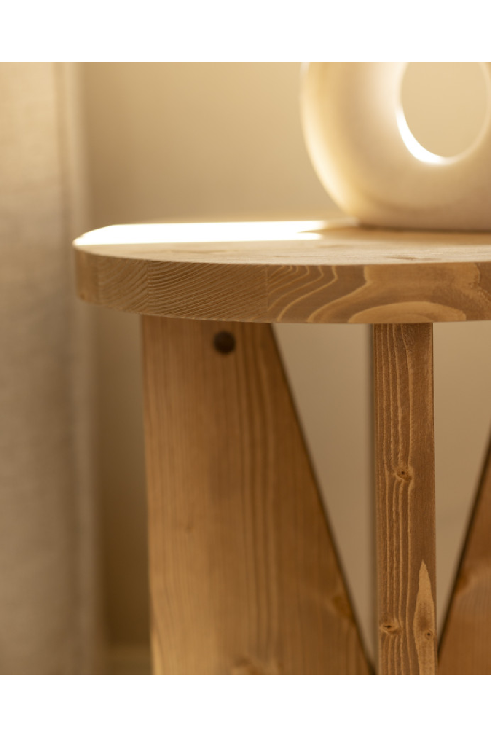 Round Nordic Nightstand | Decowood Vega | OROA.com