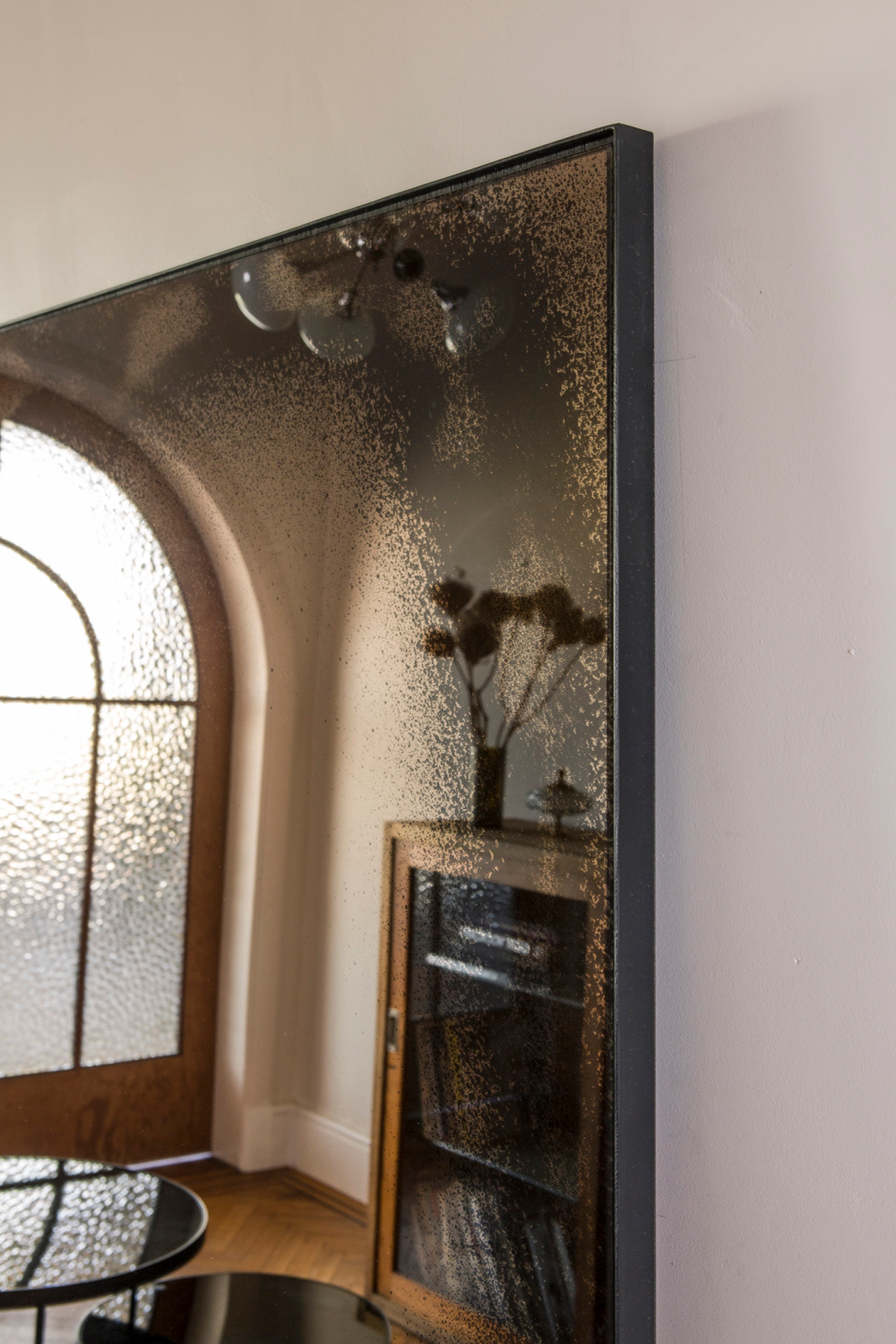 Rectangular Wall Mirror – material finish alternate view 5