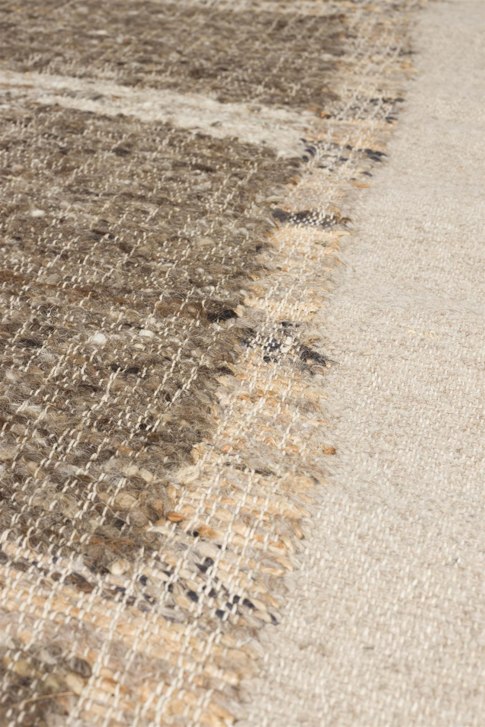 Hand-woven Wool Carpet 5'3" x 7'7" | Dutchbone Briton | OROA.com