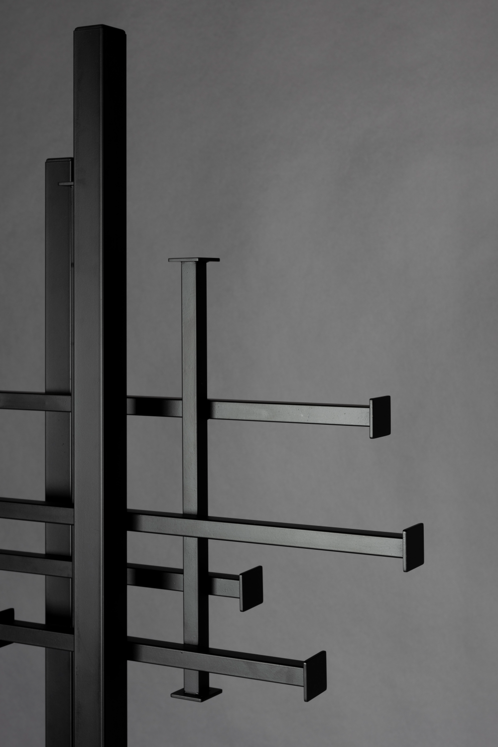 Black Metal Coat Rack | Dutchbone Rumex | OROA.com