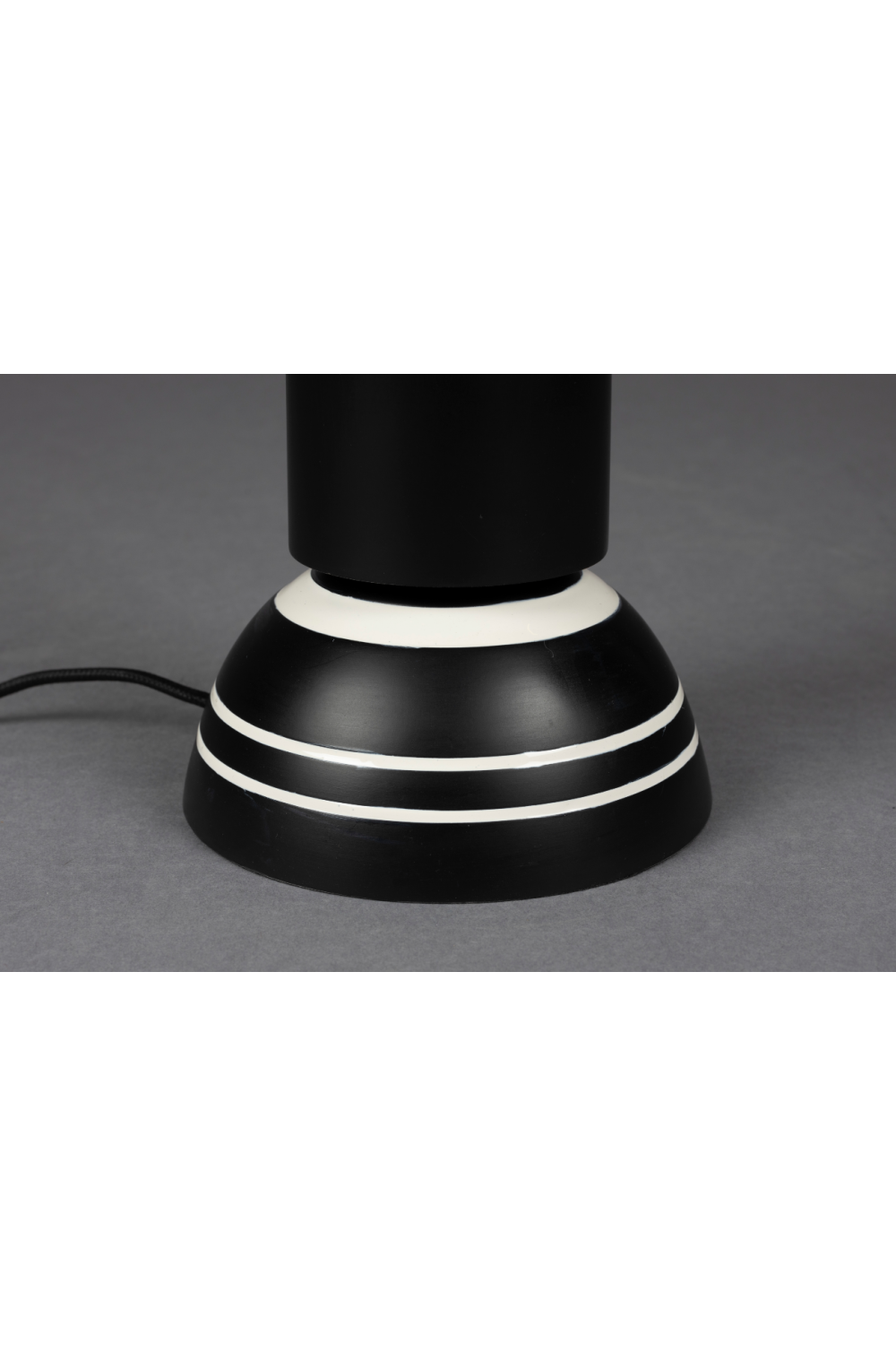 Black Linen Table Lamp | Dutchbone Virgil | Oroa.com